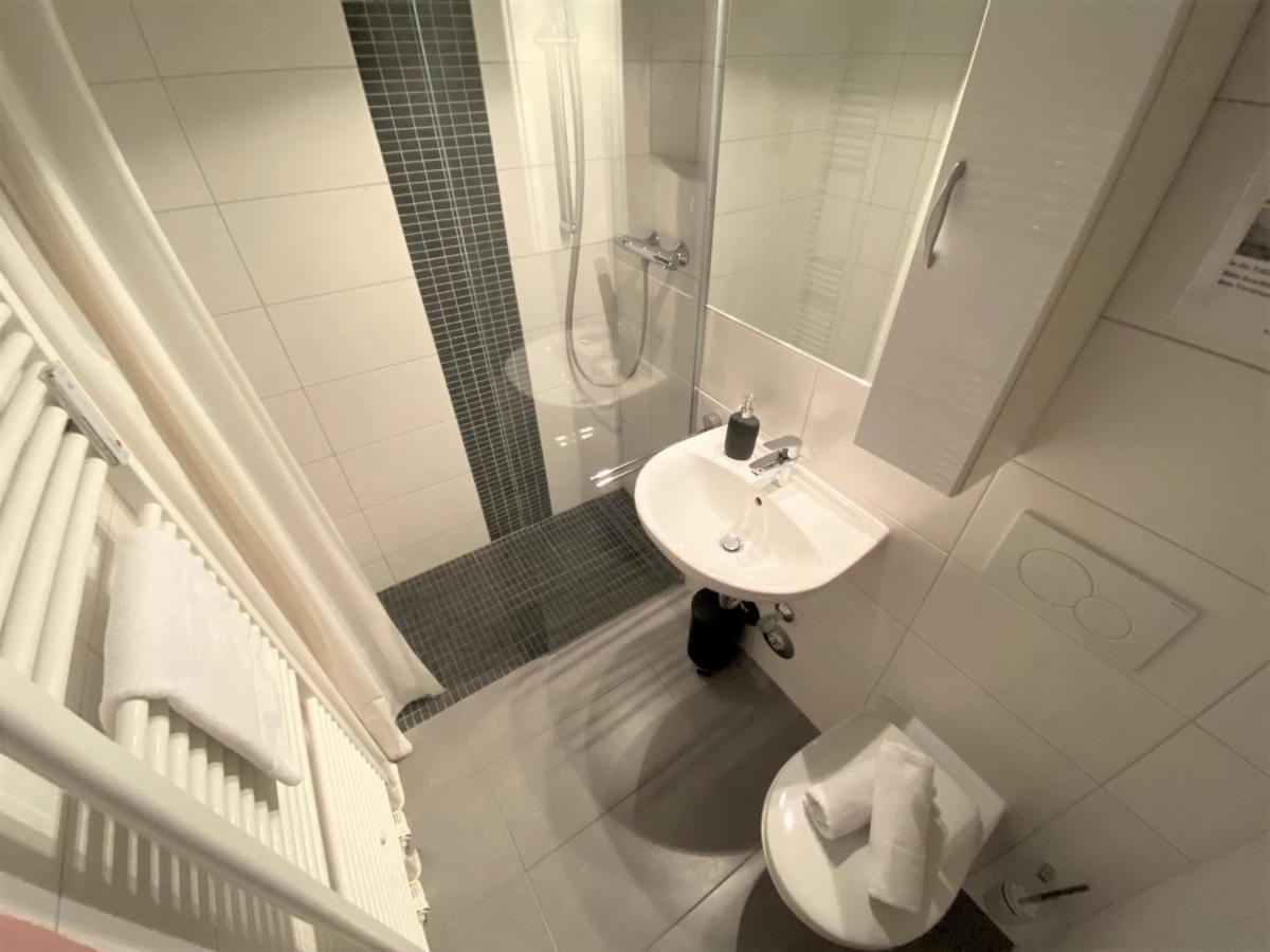 Exclusives Apartment In Bestlage +Netflix +Boxspring Bad Füssing Kültér fotó
